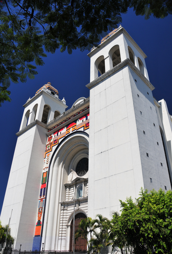 San Salvador, El-Salvador: Metropolitan Cathedral of the Holy Savior